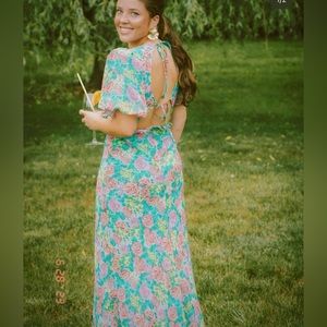 Esperanza Floral Puff Sleeve Midi Dress